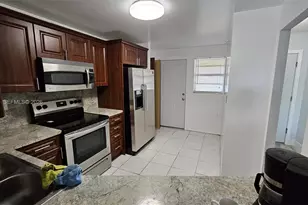 1750 NE 191st St, Miami, FL 33179 - Photo 4