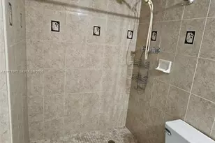 1750 NE 191st St, Miami, FL 33179 - Photo 6
