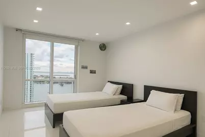 901 Brickell Key Blvd #3307, Miami, FL 33131 - Photo 10