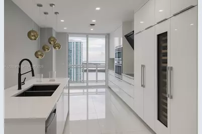 901 Brickell Key Blvd #3307, Miami, FL 33131 - Photo 8