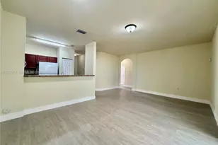 2885 SE 1st Dr, Homestead, FL 33033 - Photo 6