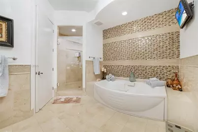 18101 Collins Ave #1906, Sunny Isles Beach, FL 33160 - Photo 12