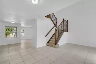 5175 NW 108th Pl, Doral, FL 33178 - Photo 4