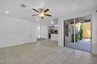 5175 NW 108th Pl, Doral, FL 33178 - Photo 12