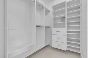 5175 NW 108th Pl, Doral, FL 33178 - Photo 18