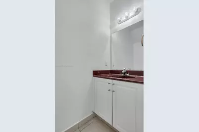 5175 NW 108th Pl, Doral, FL 33178 - Photo 28