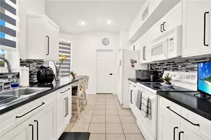 18730 SW 25th Ct, Miramar, FL 33029 - Photo 10