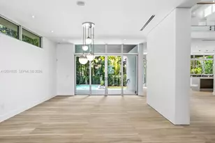 125 Hampton Ln, Key Biscayne, FL 33149 - Photo 12