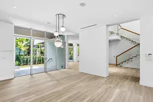 125 Hampton Ln, Key Biscayne, FL 33149 - Photo 10