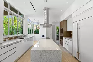 125 Hampton Ln, Key Biscayne, FL 33149 - Photo 24