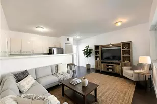 1040 NW 3rd Ave, Miami, FL 33136 - Photo 2