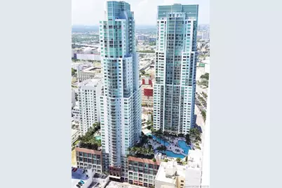 253 NE 2nd St #217, Miami, FL 33132 - Photo 2