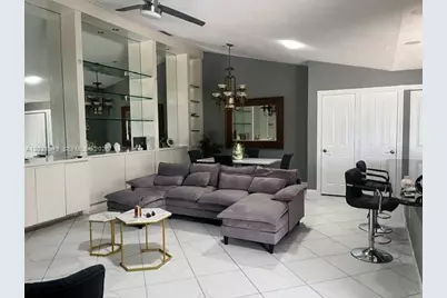 1215 NW Sun Terrace Cir, Port Saint Lucie, FL 34986 - Photo 10