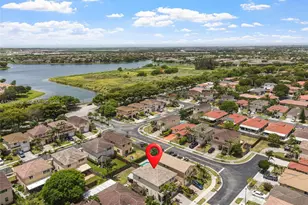 8956 SW 215th Terrace, Cutler Bay, FL 33189 - Photo 22