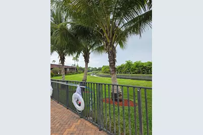 4760 NW 102nd Ave #104-12, Doral, FL 33178 - Photo 2