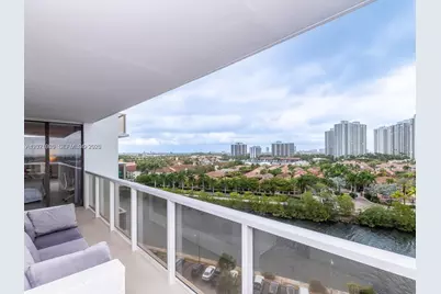 3701 N Country Club Dr #1002, Aventura, FL 33180 - Photo 2