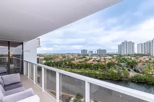 3701 N Country Club Dr, Aventura, FL 33180 - Photo 2