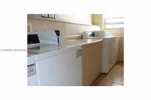 1251 NE 108th St, Miami, FL 33161 - Photo 24