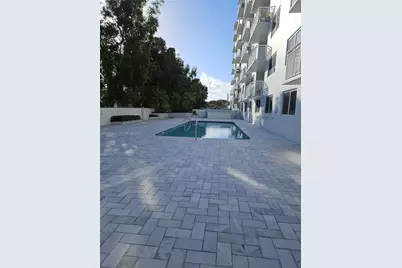 1251 NE 108th St #801, Miami, FL 33161 - Photo 20