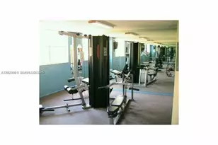 1251 NE 108th St, Miami, FL 33161 - Photo 22