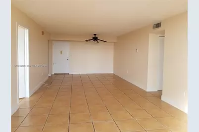 1251 NE 108th St #801, Miami, FL 33161 - Photo 6