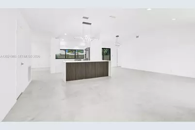 8775 SW 1st Pl, Coral Springs, FL 33071 - Photo 4