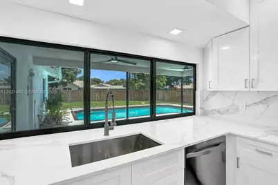 8775 SW 1st Pl, Coral Springs, FL 33071 - Photo 16
