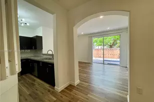 3510 SW 170th Ave, Miramar, FL 33027 - Photo 8