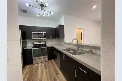 3510 SW 170th Ave, Miramar, FL 33027 - Photo 10