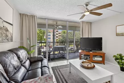 3771 Environ Blvd #346, Lauderhill, FL 33319 - Photo 14