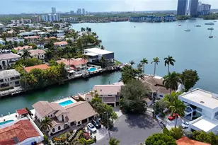 3226 NE 168th St, North Miami Beach, FL 33160 - Photo 28