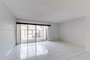 1351 NW 124th Ave, Pembroke Pines, FL 33026 - Photo 8