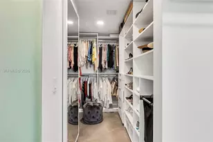 5875 Collins Ave, Miami Beach, FL 33140 - Photo 16