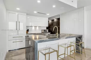 5875 Collins Ave, Miami Beach, FL 33140 - Photo 4