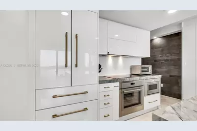 5875 Collins Ave #1807, Miami Beach, FL 33140 - Photo 26