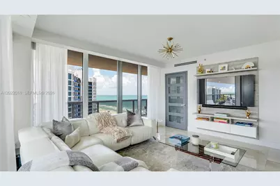 5875 Collins Ave #1807, Miami Beach, FL 33140 - Photo 6