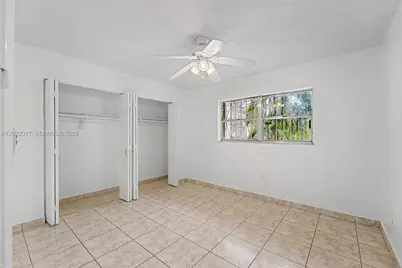 1950 W 54th St #105, Hialeah, FL 33012 - Photo 6