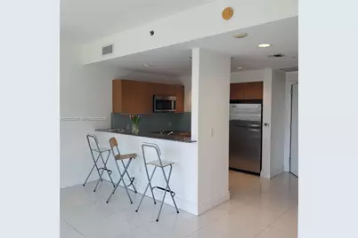 1060 Brickell Ave #2309, Miami, FL 33131 - Photo 6