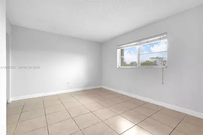 400 NW 65th Ave #213, Margate, FL 33063 - Photo 6