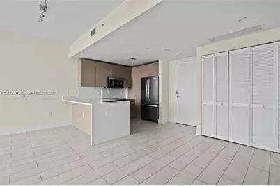2000 Metropica Way #2202, Sunrise, FL 33323 - Photo 10