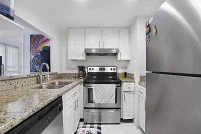 540 Brickell Key Dr #308, Miami, FL 33131 - Photo 6