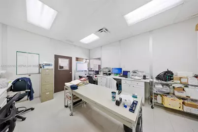 8127 NW 29th St #8127, Doral, FL 33122 - Photo 6