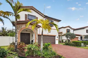 10400 W 35th Way, Hialeah, FL 33018 - Photo 1
