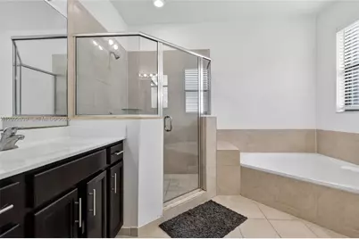 10400 W 35 Way, Hialeah, FL 33018 - Photo 22