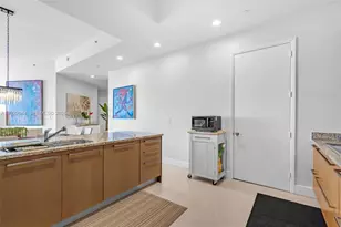 15811 Collins Ave, Sunny Isles Beach, FL 33160 - Photo 14