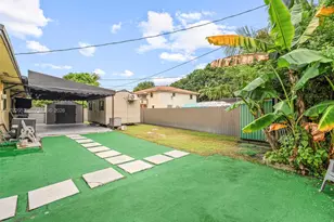 1752 NW 108th St, Miami, FL 33167 - Photo 30
