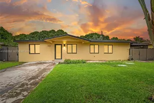 1752 NW 108th St, Miami, FL 33167 - Photo 1