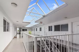 1986 Biarritz Dr, Miami Beach, FL 33141 - Photo 2