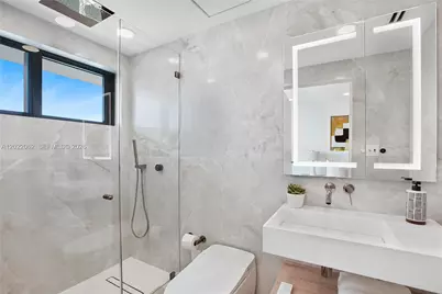 9 Island Ave #T2, Miami Beach, FL 33139 - Photo 22