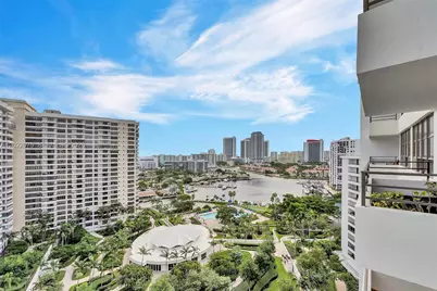 600 Three Islands Blvd #1615, Hallandale Beach, FL 33009 - Photo 34